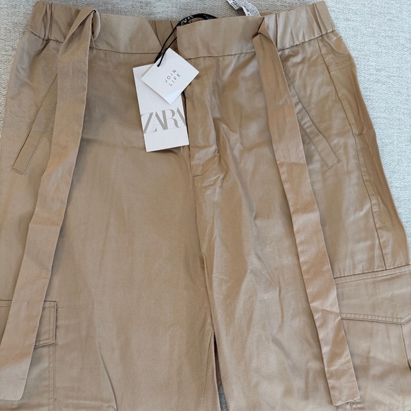 Zara Pants - Zara Cargo pants Camel NEW WITH TAGS